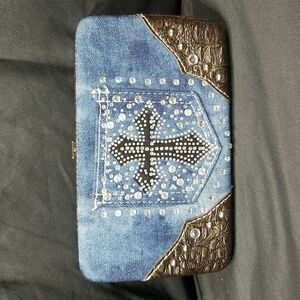 Cross Clip Snap Wallet denims  unknown brand.